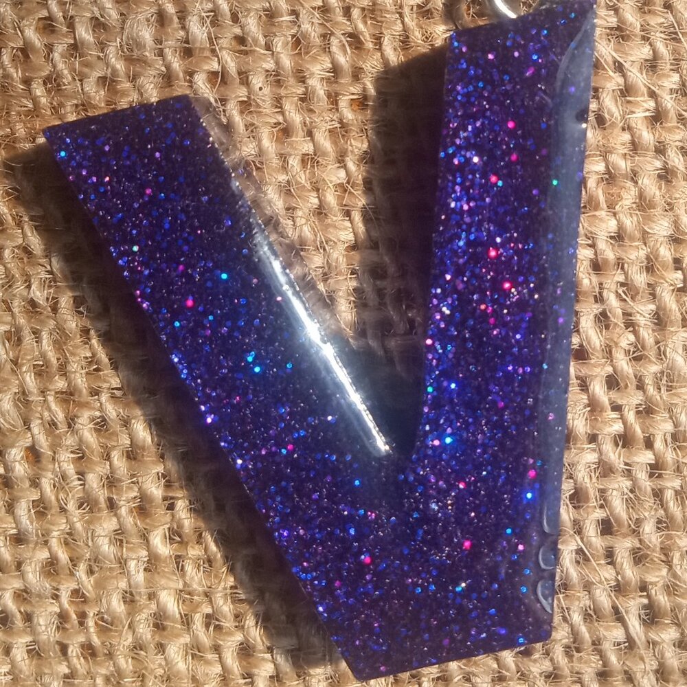 Letter keychain - Picture 3 of 3